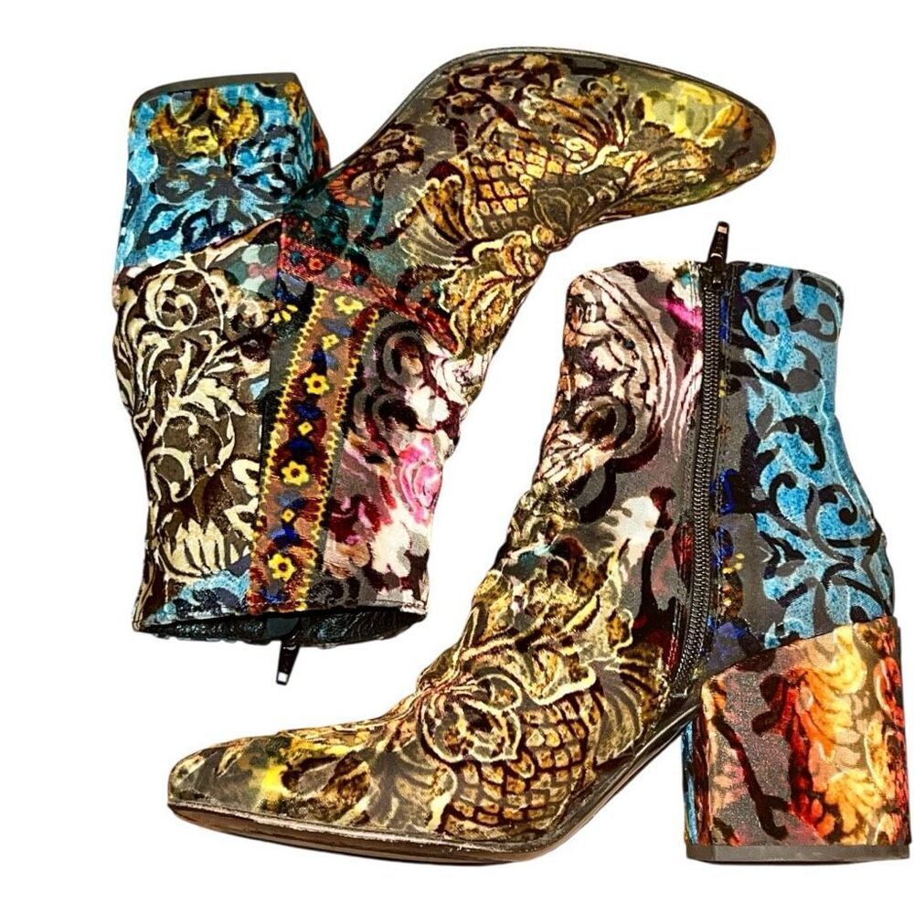 Vero Cuoio Made in Italy Velvet Maximalist Boho Floral Paisley Ankle Boots